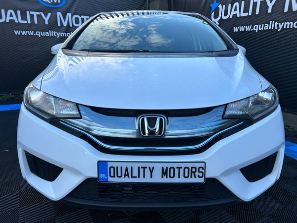 Honda Fit Hatchback, Petrol Hybrid, 2015, White