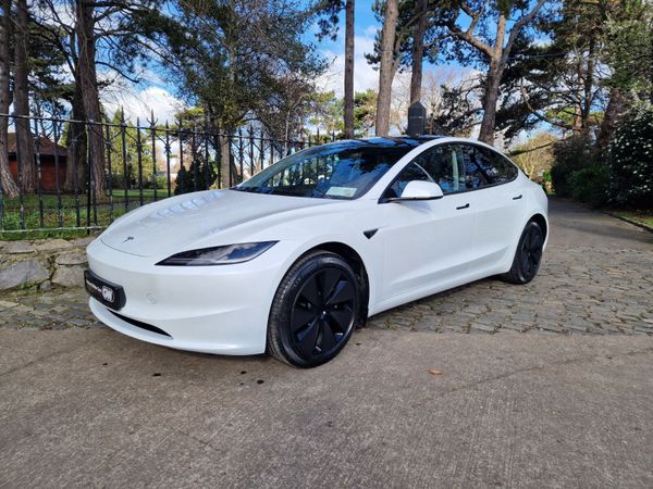 Tesla MODEL 3 Saloon, Electric, 2024, White
