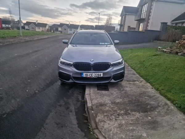 BMW 5-Series Estate, Diesel, 2019, Blue