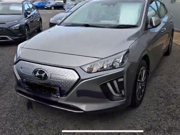 Hyundai IONIQ Hatchback, Electric, 2019, Grey