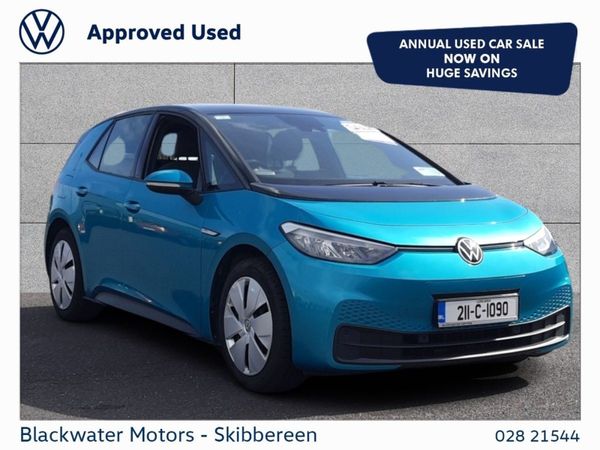 Volkswagen ID.3 Hatchback, Electric, 2021, Green
