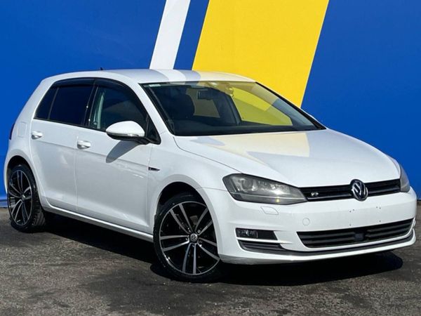 Volkswagen Golf Hatchback, Petrol, 2014, White