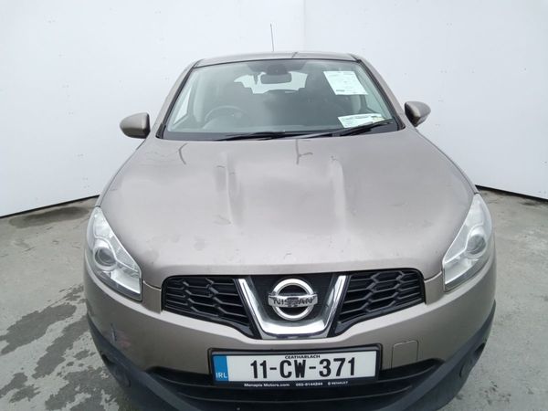 Nissan Qashqai Hatchback, Diesel, 2011, Brown