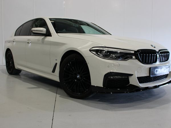 BMW 5-Series Saloon, Petrol Hybrid, 2019, White