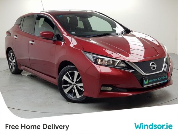 Nissan Leaf Hatchback, Electric, 2021, Red