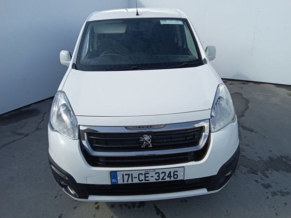Peugeot Partner MPV, Diesel, 2017, White