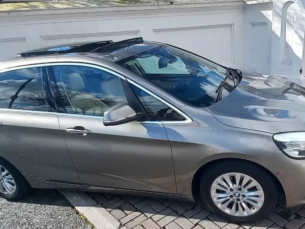 BMW 2-Series Hatchback, Petrol, 2015, Beige