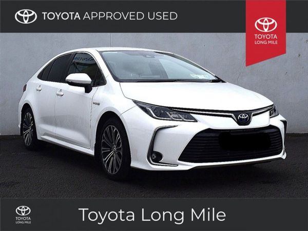 Toyota Corolla Saloon, Hybrid, 2019, White