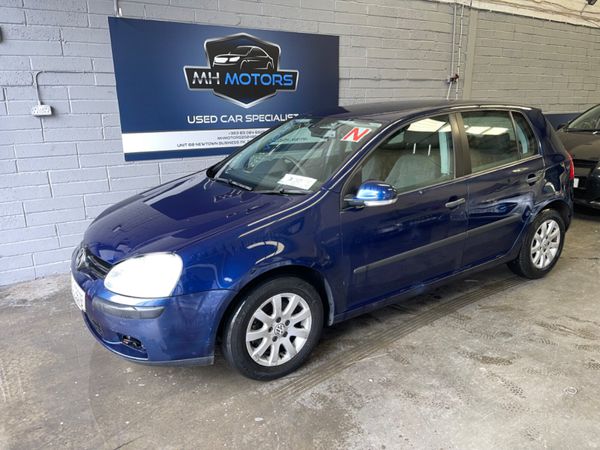Volkswagen Golf Hatchback, Petrol, 2005, Blue