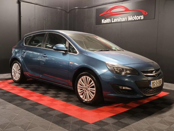 Opel Astra Hatchback, Diesel, 2015, Blue