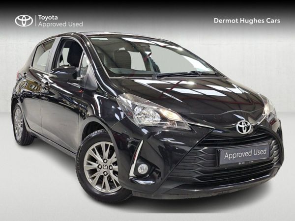 Toyota Yaris Hatchback, Petrol, 2020, Black