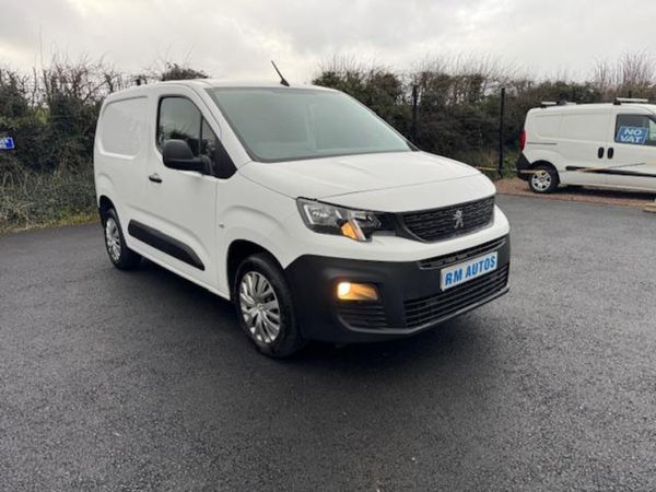 Peugeot Partner MPV, Diesel, 2019, White
