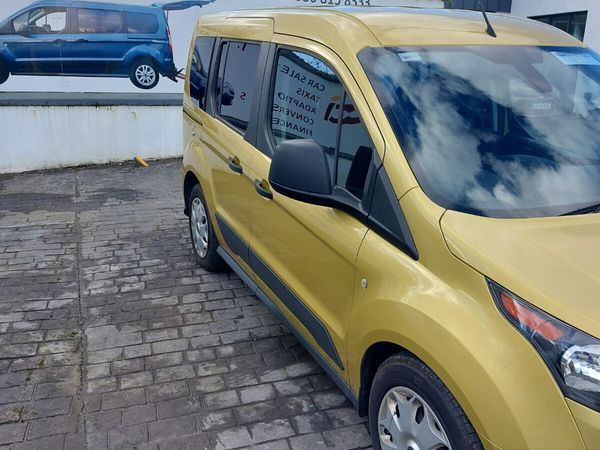 Ford Tourneo Connect MPV, Diesel, 2017, Gold