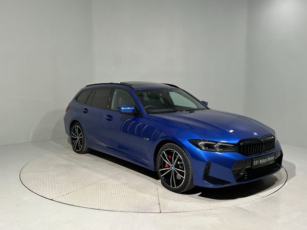 BMW 3-Series Estate, Petrol Hybrid, 2023, Blue