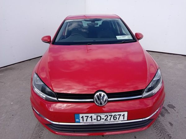 Volkswagen Golf Hatchback, Diesel, 2017, Red