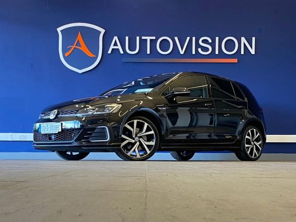 Volkswagen Golf Hatchback, Petrol Plug-in Hybrid, 2017, Black