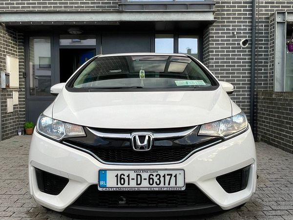 Honda Fit Hatchback, Petrol Hybrid, 2016, White