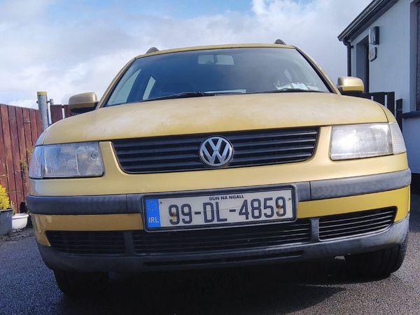 Volkswagen Passat Estate/Jeep, Diesel, 1999, Yellow