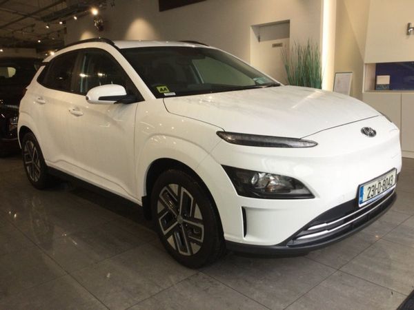 Hyundai KONA MPV, Electric, 2023, White