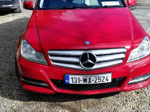 Mercedes-Benz C-Class Saloon, Diesel, 2013, Red