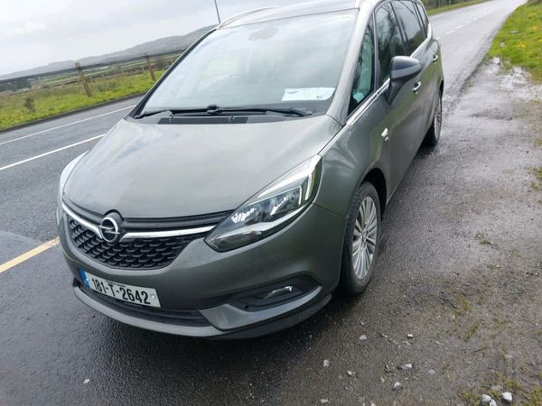 Opel Zafira MPV, Diesel, 2018, Grey