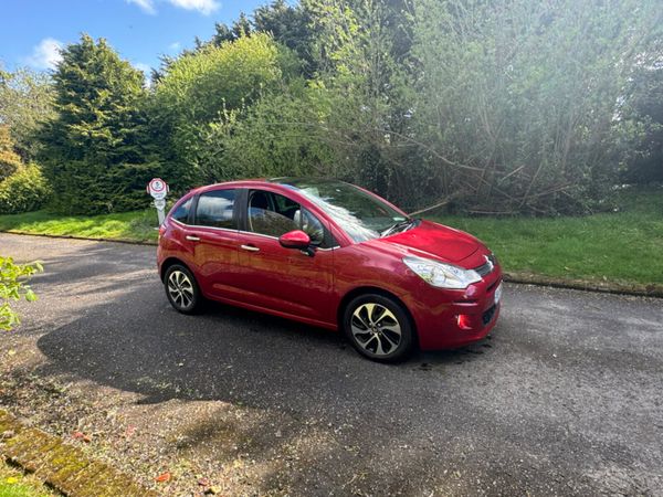 Citroen C3 Hatchback, Petrol, 2016, Red