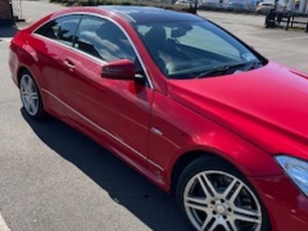 Mercedes-Benz E-Class Coupe, Diesel, 2010, Red