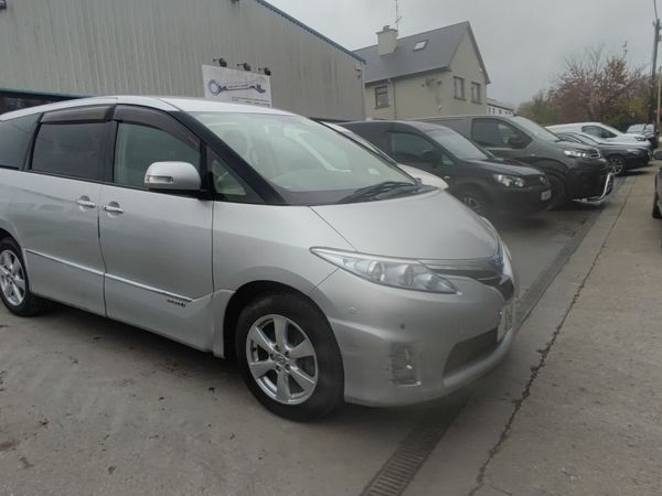 Toyota Estima MPV, Petrol Hybrid, 2011, Silver