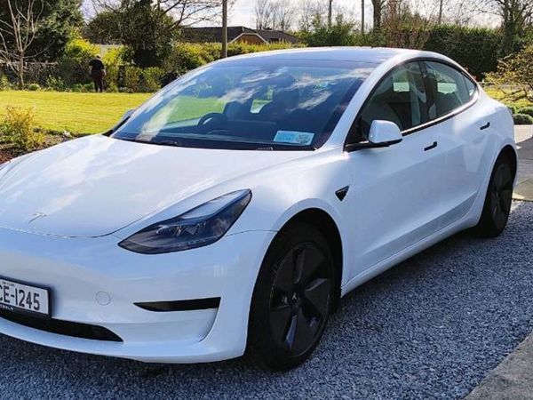 Tesla MODEL 3 Saloon, Electric, 2021, White