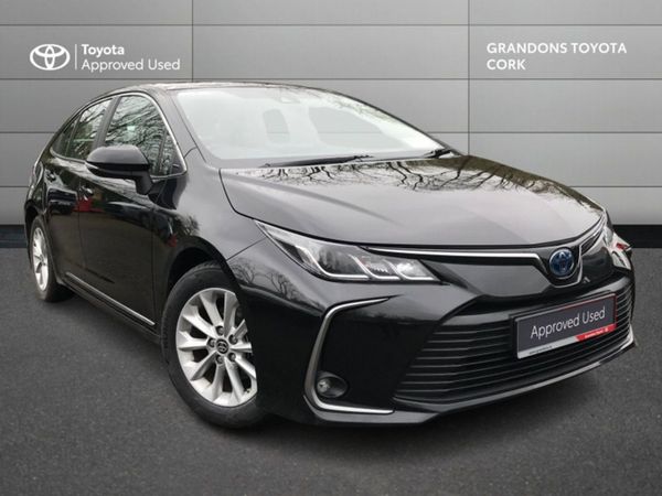 Toyota Corolla Saloon, Hybrid, 2022, Black