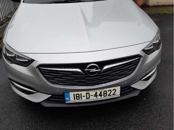 Opel Insignia Hatchback, Diesel, 2018, Grey