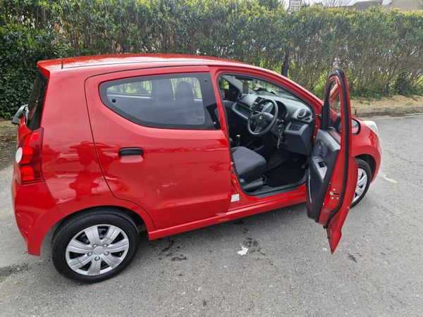Suzuki Alto Hatchback, Petrol, 2014, Red
