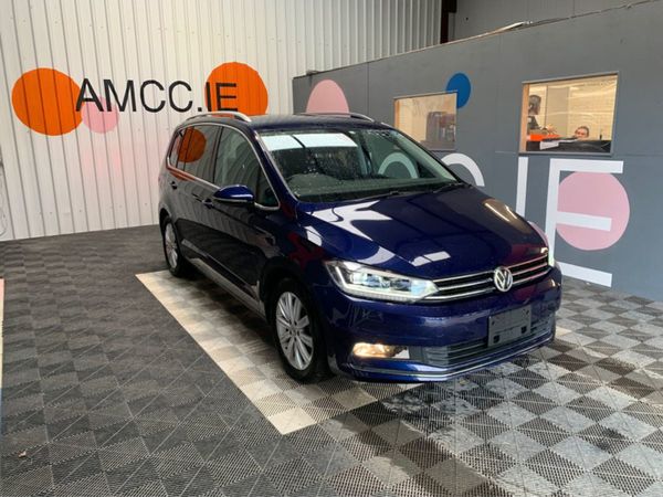 Volkswagen Touran MPV, Petrol, 2018, Blue