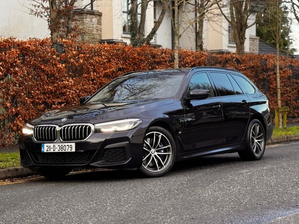 BMW 5-Series Estate, Petrol Hybrid, 2021, Black