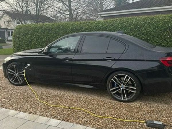 BMW 3-Series Saloon, Petrol Plug-in Hybrid, 2018, Black