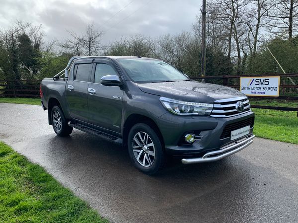 Toyota Hilux Pick Up, Diesel, 2019, Grey