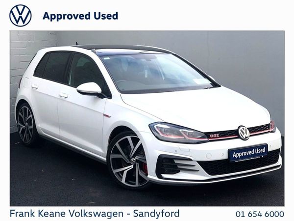 Volkswagen Golf Hatchback, Petrol, 2019, White
