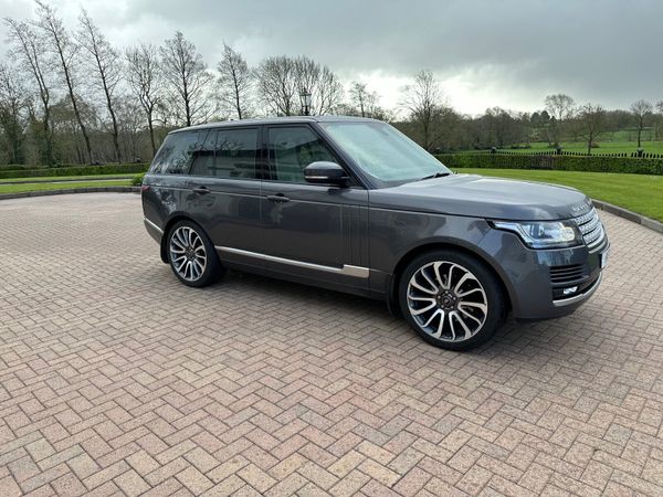 Land Rover Vogue SUV, Diesel, 2016, Grey