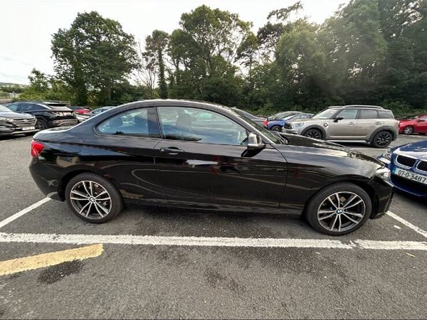 BMW 2-Series Coupe, Petrol, 2017, Black