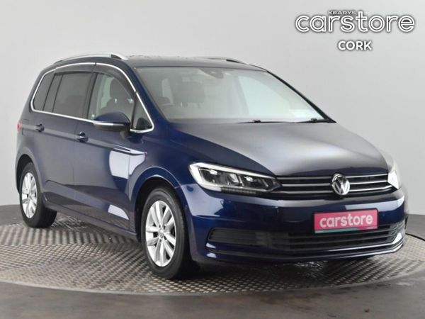 Volkswagen Touran MPV, Petrol, 2017, Blue