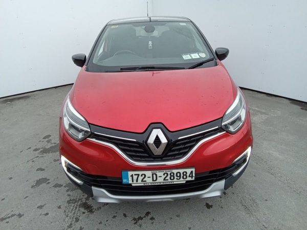 Renault Captur Hatchback, Petrol, 2017, Red