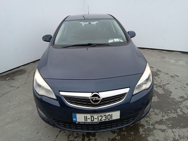 Opel Astra Hatchback, Petrol, 2011, Blue