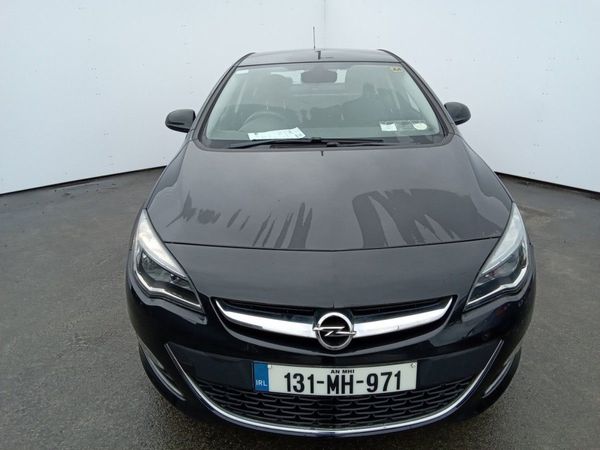 Opel Astra Saloon, Diesel, 2013, Black