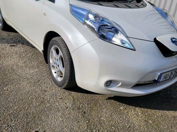 Nissan Leaf Hatchback, Electric, 2014, White