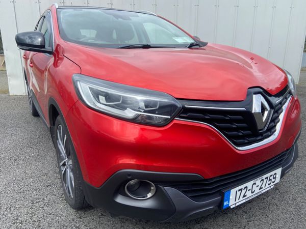 Renault Kadjar SUV, Diesel, 2017, Red