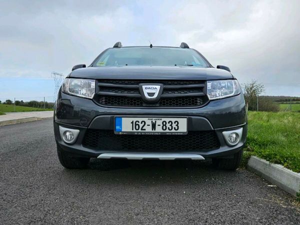 Dacia Sandero Stepway Hatchback, Diesel, 2016, Grey