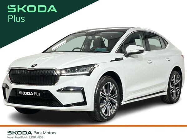 Skoda ENYAQ Hatchback, Electric, 2024, White