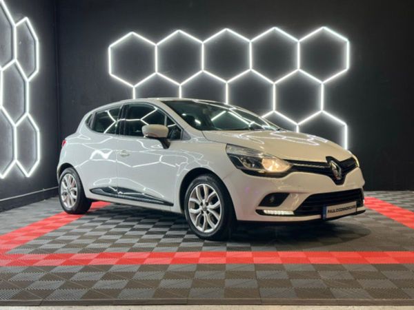 Renault Clio Hatchback, Diesel, 2018, White
