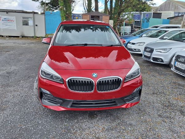 BMW 2-Series Hatchback, Diesel, 2018, Red