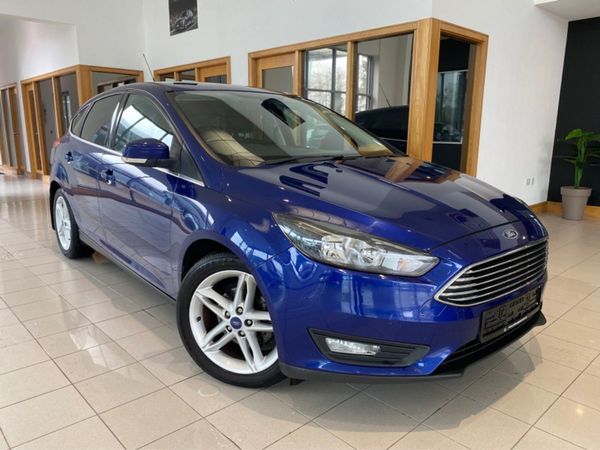 Ford Focus Hatchback, Diesel, 2016, Blue